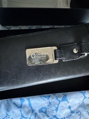 Executive black leather two bottle travel carrier case
